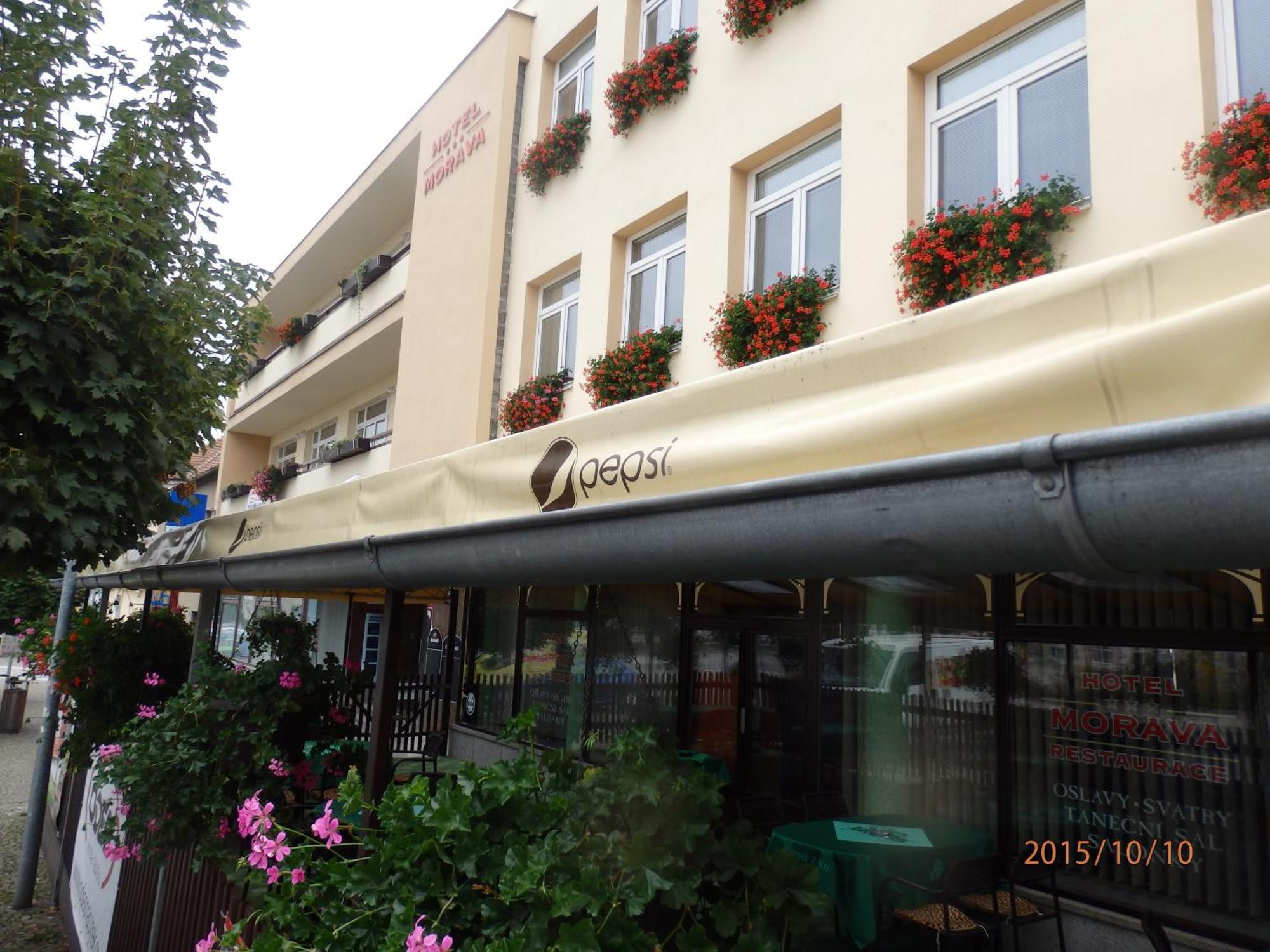 Hotel Morava Jevicko Ngoại thất bức ảnh